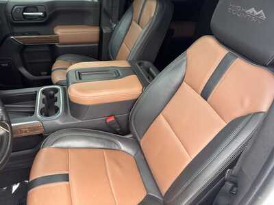 2021 Chevrolet 1500 Crew Cab, $32649. Photo 6