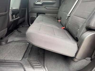 2024 Chevrolet 1500 Crew Cab, $40149. Photo 8