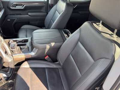 2024 Chevrolet 1500 Crew Cab, $39149. Photo 6
