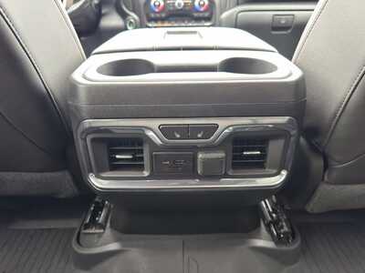 2020 GMC 1500 Crew Cab, $36349. Photo 10