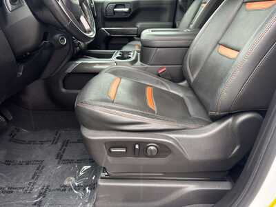 2020 GMC 1500 Crew Cab, $36349. Photo 5