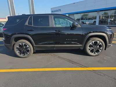 2027 Chevrolet Equinox, $33995. Photo 8