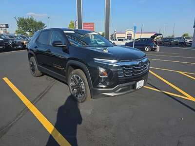 2027 Chevrolet Equinox, $33995. Photo 9