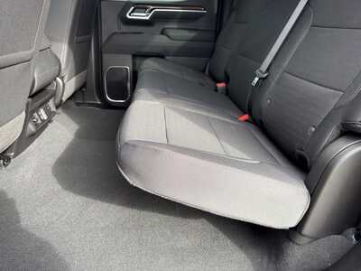 2026 Chevrolet 1500 Crew Cab, $49695.0. Photo 7