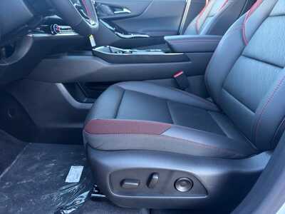 2027 Chevrolet Equinox, $40970.0. Photo 5