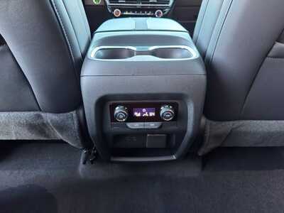 2027 Chevrolet Traverse, $52540.0. Photo 11