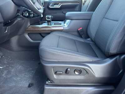 2026 Chevrolet 1500 Crew Cab, $54440.0. Photo 5