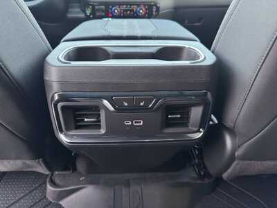 2026 Chevrolet 1500 Crew Cab, $65259.0. Photo 10