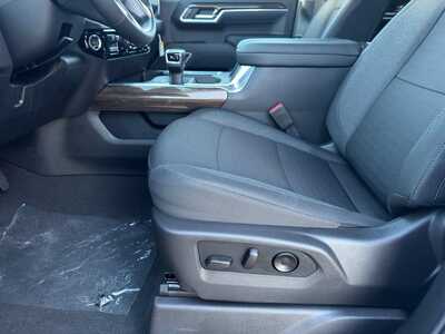 2026 Chevrolet 1500 Crew Cab, $53525.0. Photo 5