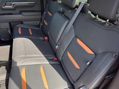 2022 GMC 1500 Crew Cab, $42649. Photo 8