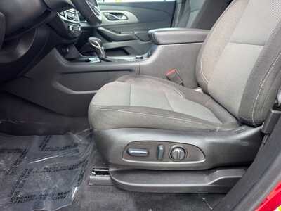 2023 Chevrolet Traverse, $29349. Photo 5
