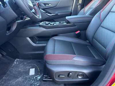 2027 Chevrolet Equinox, $36740.0. Photo 5