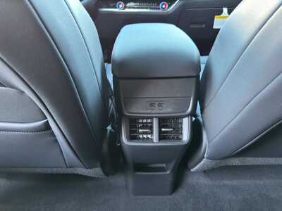 2027 Chevrolet Equinox, $36740.0. Photo 9
