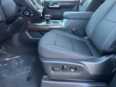 2026 Chevrolet 1500 Crew Cab, $54440.0. Photo 5