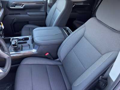 2026 Chevrolet 1500 Crew Cab, $54440.0. Photo 6