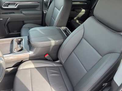 2026 Chevrolet 3500 Crew Cab, $72245.0. Photo 6