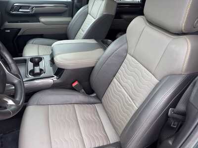 2026 Chevrolet 2500 Crew Cab, $75149. Photo 6