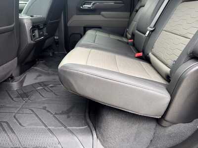 2026 Chevrolet 2500 Crew Cab, $75149. Photo 8