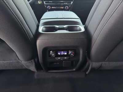 2027 Chevrolet Traverse, $44540.0. Photo 10
