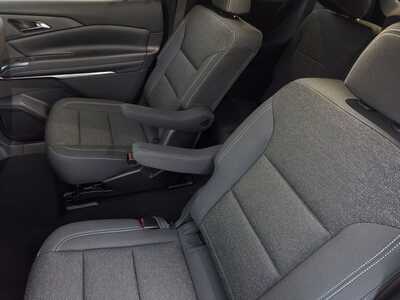 2027 Chevrolet Traverse, $44540.0. Photo 8