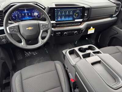 2026 Chevrolet 1500 Crew Cab, $52190.0. Photo 10