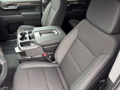 2026 Chevrolet 1500 Crew Cab, $52190.0. Photo 6