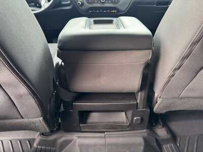 2018 Chevrolet 1500 Crew Cab, $24349. Photo 9