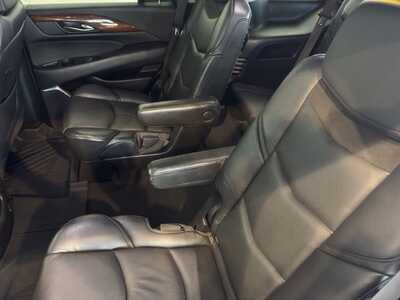 2019 Cadillac Escalade, $36149. Photo 10