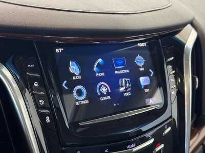 2019 Cadillac Escalade, $36149. Photo 2
