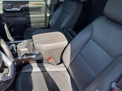 2024 GMC 1500 Crew Cab, $45349. Photo 6