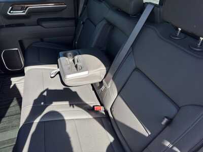2024 GMC 1500 Crew Cab, $45349. Photo 9