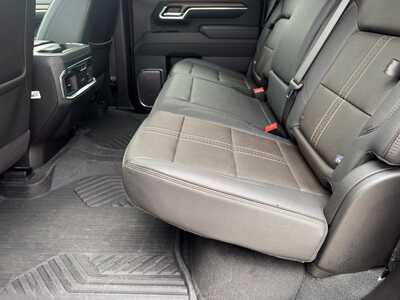 2025 Chevrolet 3500 Crew Cab, $69049. Photo 7