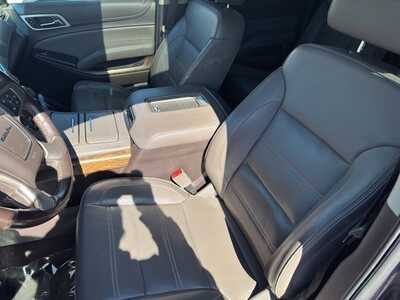 2019 GMC Yukon XL, $24999. Photo 6