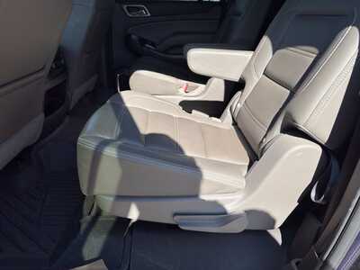 2019 GMC Yukon XL, $24999. Photo 8