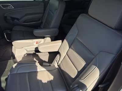 2019 GMC Yukon XL, $24999. Photo 9