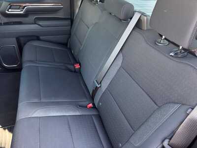 2023 Chevrolet 1500 Crew Cab, $37749. Photo 8