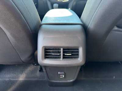 2024 Chevrolet Equinox, $21649. Photo 9