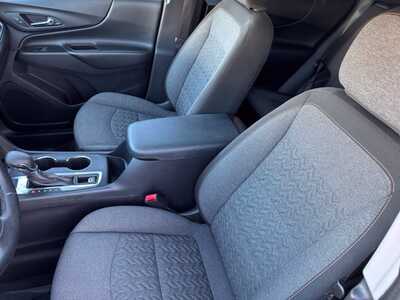 2024 Chevrolet Equinox, $21449. Photo 6