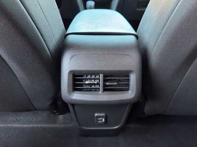 2024 Chevrolet Equinox, $21649. Photo 9