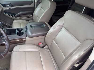 2017 Chevrolet Tahoe, $21349. Photo 6