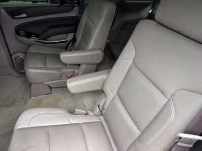 2017 Chevrolet Tahoe, $21349. Photo 9