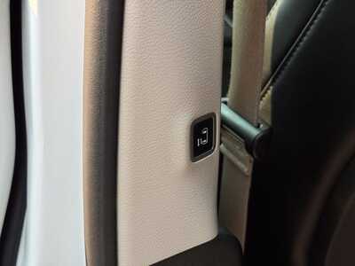 2023 Chrysler Pacifica, $17849. Photo 10