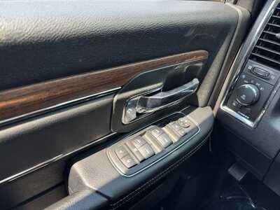 2017 RAM 1500 Crew Cab, $21949. Photo 11