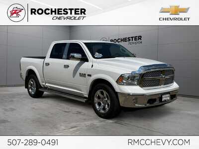 2017 RAM 1500 Crew Cab, $21949. Photo 1