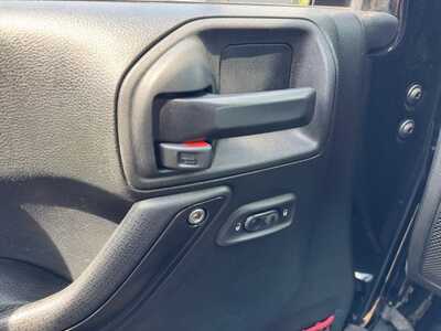 2018 Jeep Wrangler Unlimited, $20949. Photo 11