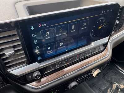 2023 Chevrolet 1500 Crew Cab, $30949. Photo 2