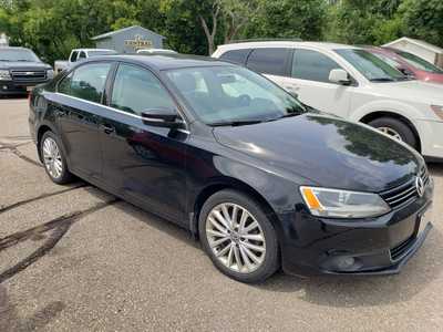 2013 Volkswagen Jetta, $6500. Photo 3