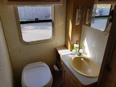 1989 Winnebago , $4500. Photo 8