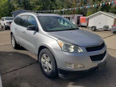 2010 Chevrolet Traverse, $3500. Photo 3