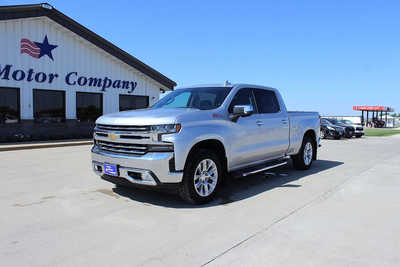 2021 Chevrolet 1500 Crew Cab, $46995. Photo 1